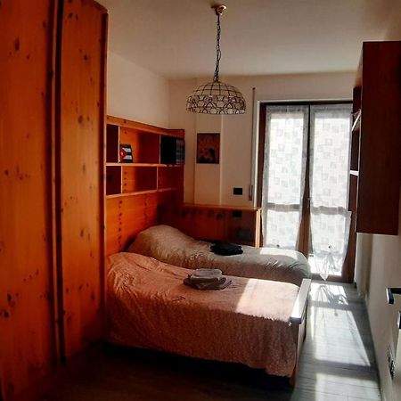 Appartements Le-Z-Aravi-Orazio アオスタ エクステリア 写真