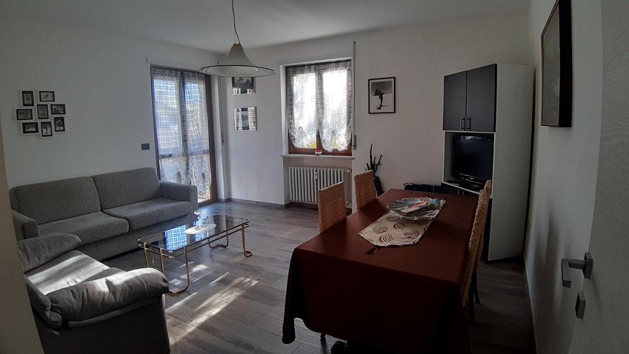 Appartements Le-Z-Aravi-Orazio アオスタ エクステリア 写真