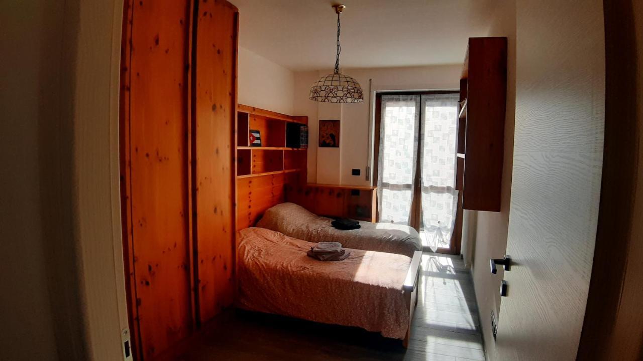 Appartements Le-Z-Aravi-Orazio アオスタ エクステリア 写真