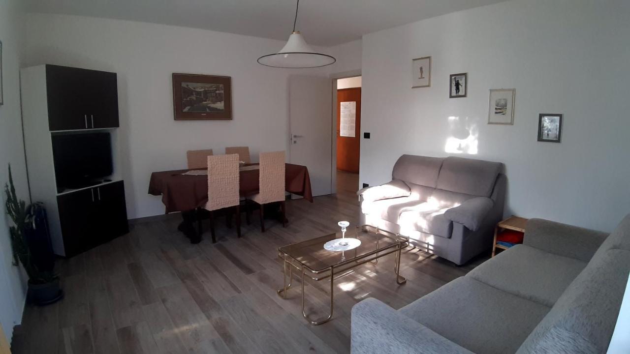 Appartements Le-Z-Aravi-Orazio アオスタ エクステリア 写真